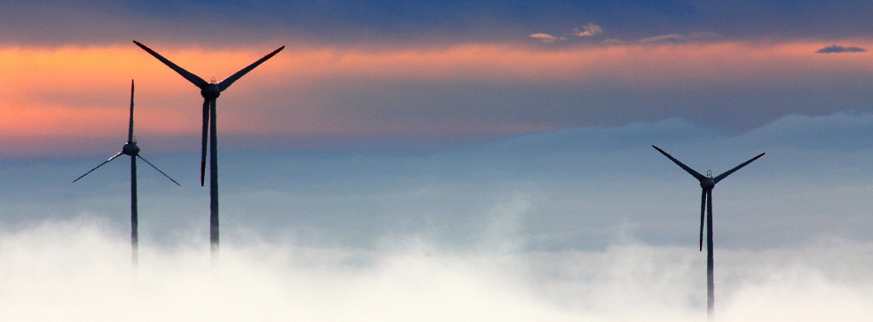 Wind farm engineering services: planning, optimization, testing and commissioning Wind farm engineering services: planning, optimization, testing and commissioning