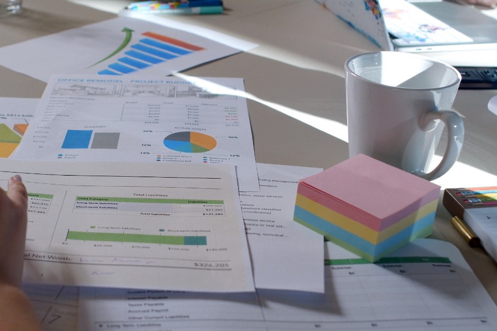 Mezzanine financing has the features of the so-called subordinated debt Mezzanine financing has the features of the so-called subordinated debt